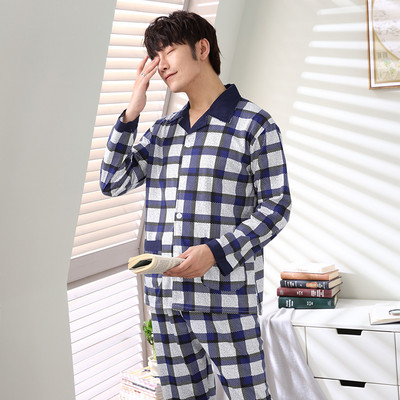 Pijamale de barbati model nou cu maneci lungi si nasturi