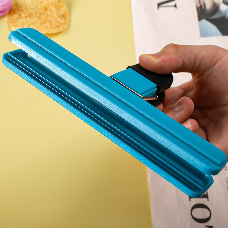 2Pcs Kućne plastične kopče za hranu Skladištenje grickalica Stezaljke za brtvljenje vrećica Stezaljka za brtvljenje Kuhinjski alat Stezaljka za spremanje kruha Kuhinjski pribor