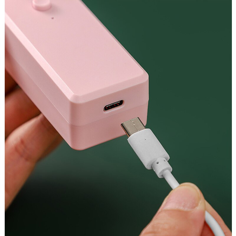 Mini 2 v 1 USB nabíjateľný uzatvárací tmel na tašky, tepelné uzatváracie zariadenia s rezacím nožom, nabíjateľný prenosný uzatvárací tmel na skladovanie potravín v plastových vreckách