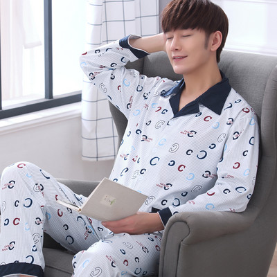 Novi model muške pidžame na dugmad - dva komada