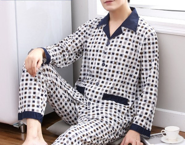 Novi model muške pidžame na dugmad - dva komada