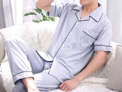 Pijamale de primăvară pentru bărbați cu mânecă scurtă