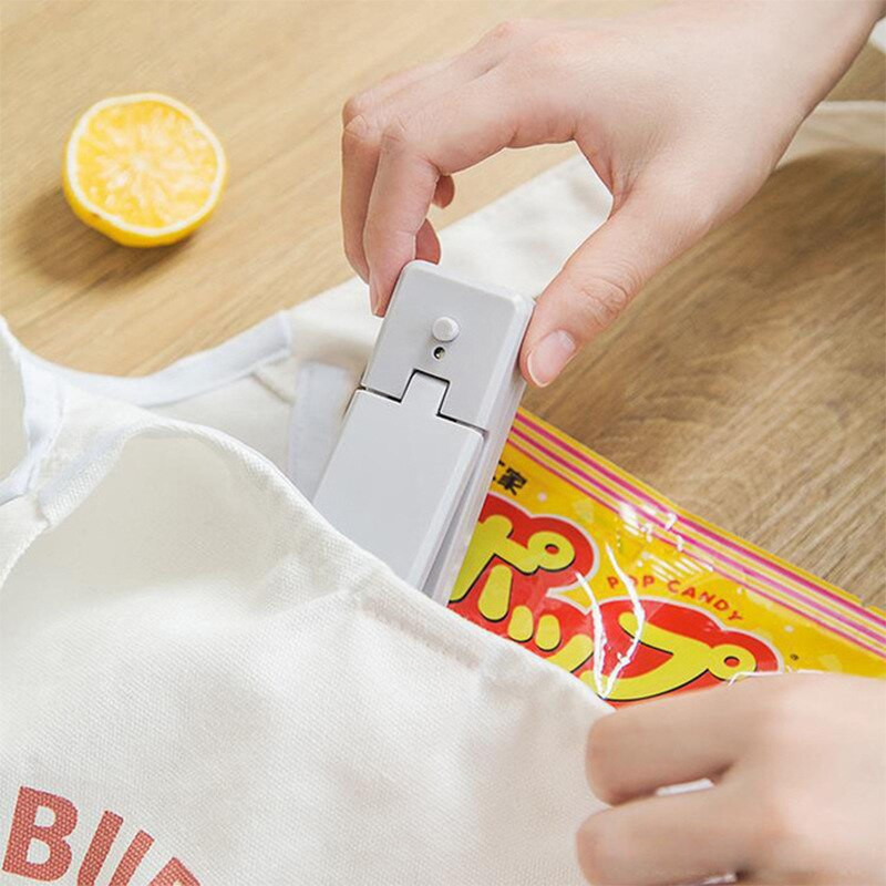 2 U 1 USB punjivi mini zatvarač vrećica Toplinski zatvarači s nožem za rezanje Punjivi prijenosni zatvarač za plastične vrećice za pohranu hrane