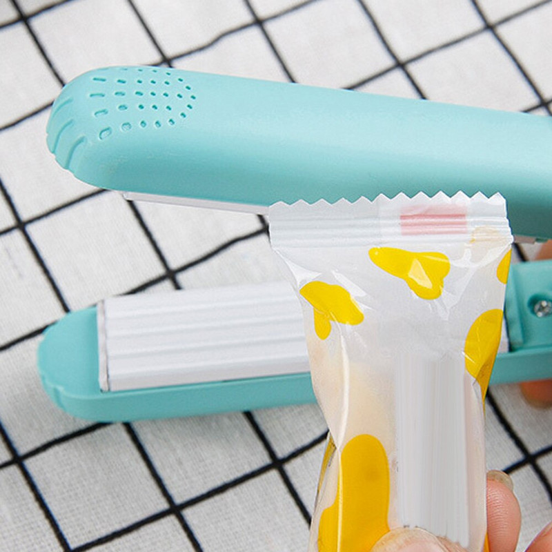 Behogar Multifunctional Portable Mini Presa de mana Masina electrica de sigilare din plastic pentru alimente, bomboane, saci de fructe, culori aleatorii
