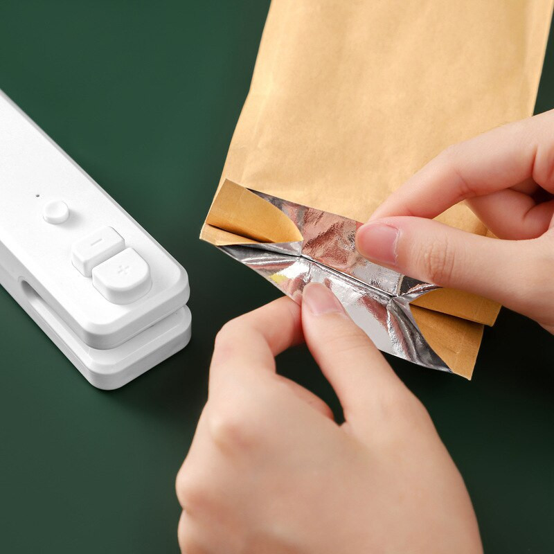 Skladištenje paketa Termo pakiranje hrane Vreća za zatvaranje Kuhinjski alati Pribor Praktični plastični uređaj za spajanje na toplinu USB punjač