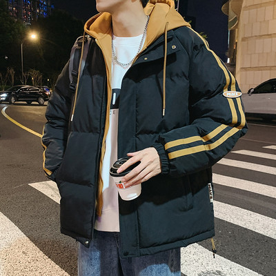 Muška zimska jakna s dugim džepom na rukavima i kopčanjem na zip