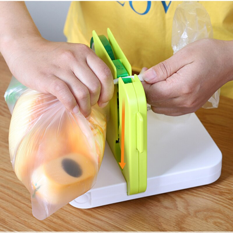Prenosný uzatvárací prístroj na tašky, uzatvárací prístroj na potraviny od Sealabag, kuchynské pomôcky a nástroje, Saelabag Seal Anywhere with Tape