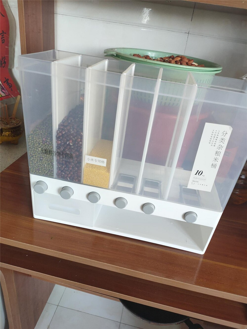 Oddelené vedro na ryžu, uzatvorená nádoba na obilie, dávkovač suchého jedla, úložný box na obilie, kuchynský organizér, úložný box