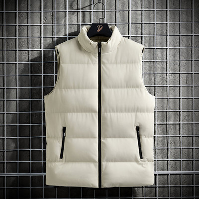 Muški moderni prsluk s logotipom i kopčanjem na patentni zatvarač