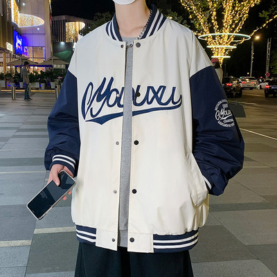 Muška baseball jakna s izvezenim natpisom i kopčanjem na gumbe