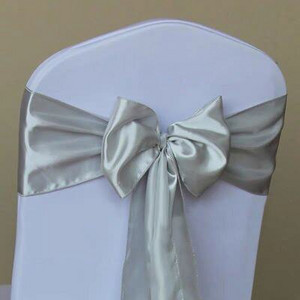 5db/tétel Nagykereskedelmi selyem szatén szalag csípős székszárnyak bankett székhez esküvői parti dekoráció székpánt