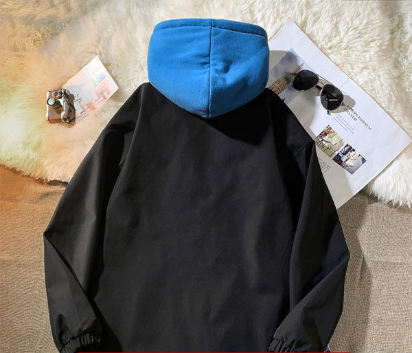 Novi model jesenske muške jakne s kapuljačom