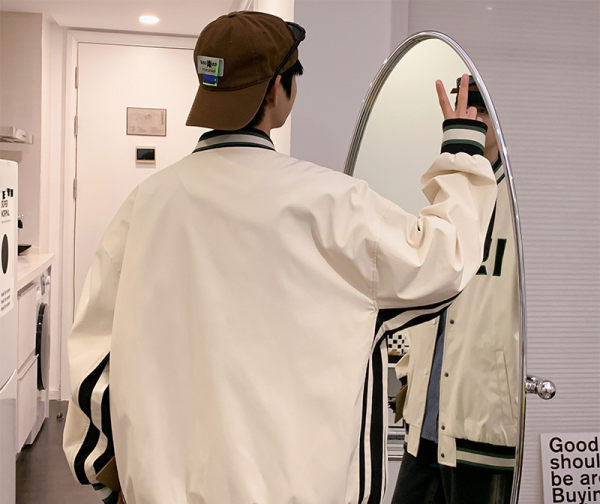 Jachetă bărbătească la modă, cu imprimeu și închidere cu nasturi