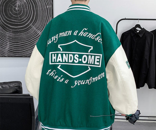 Muška sportska jakna s printom i kopčanjem na gumbe