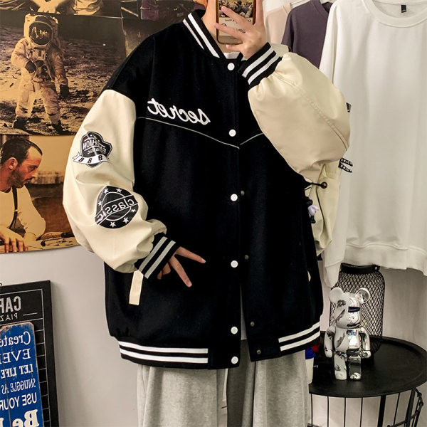 Muška sportska jakna s printom i kopčanjem na gumbe