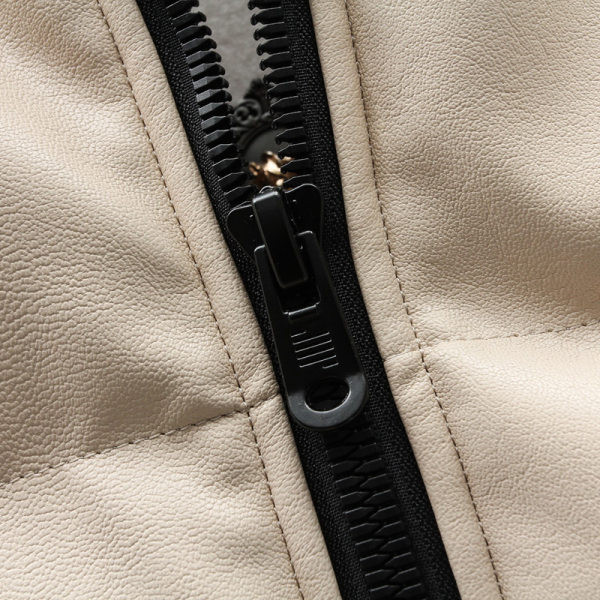 Geaca de iarna pentru barbati cu guler inalt si emblema