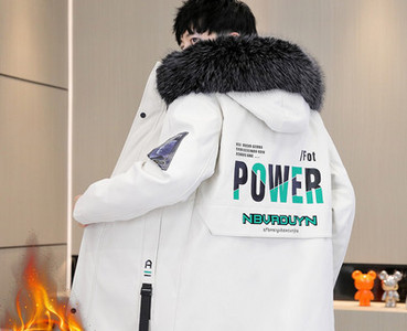 Geaca de iarna pentru barbati cu gluga si scris pe spate