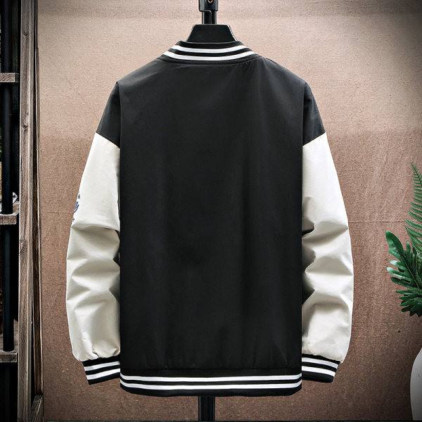 Mitmevärvilise kirjaga vabaaja meeste jope