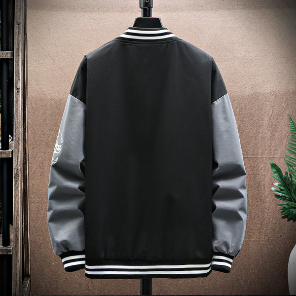 Mitmevärvilise kirjaga vabaaja meeste jope