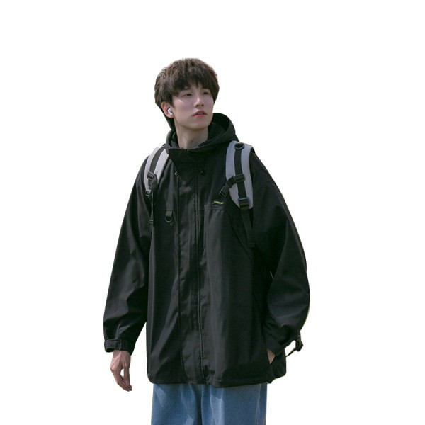 Férfi sportdzseki kapucnival és felirattal