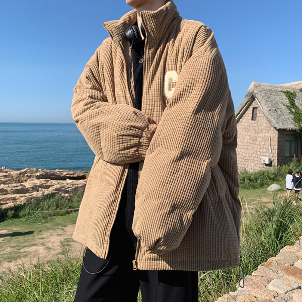 Új modell téli férfi kabát hímzéssel