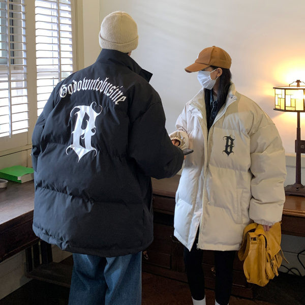 Geaca de iarna pentru barbati cu aplicatie si inscriptionare