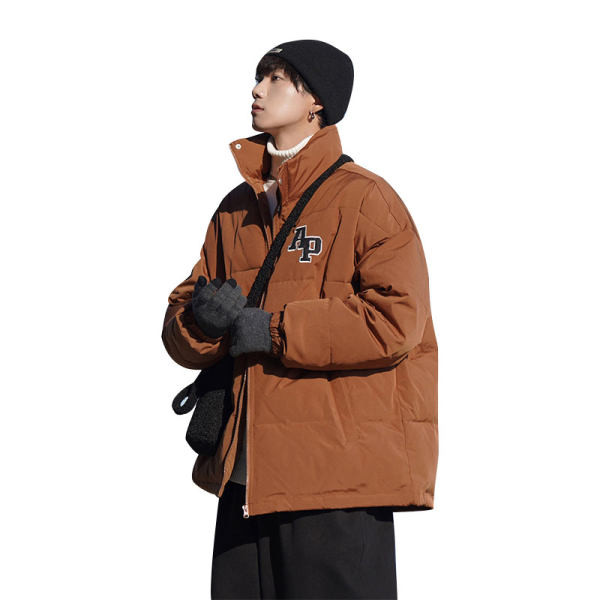 Jachetă pentru bărbați cu guler înalt și inscripții brodate