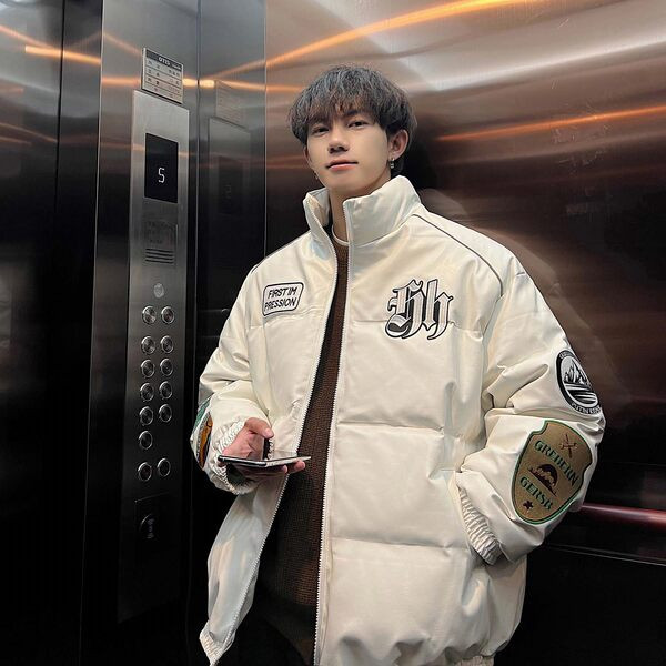 Muška topla majica s visokim ovratnikom i logotipom