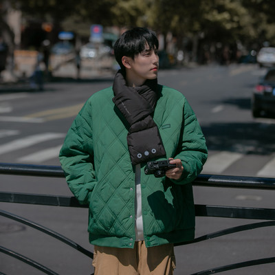 Vyriška laisvalaikio striukė su logotipu ilgomis rankovėmis