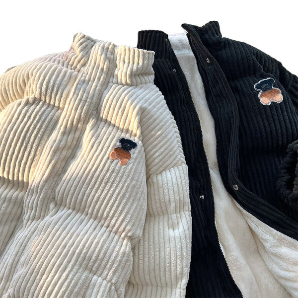 Geaca de barbati model nou cu guler inalt si broderie