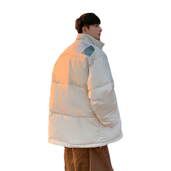 Geaca barbatesta model lat cu guler inalt si scris pe spate