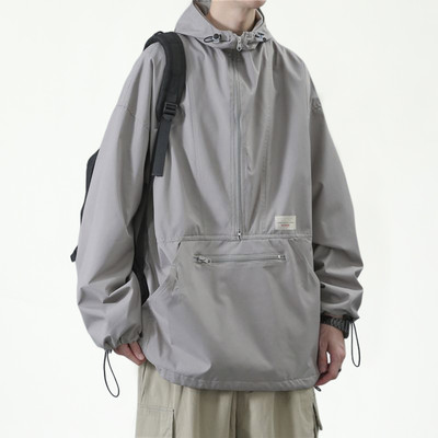 Jesenska muška jakna s kapuljačom i vezicama