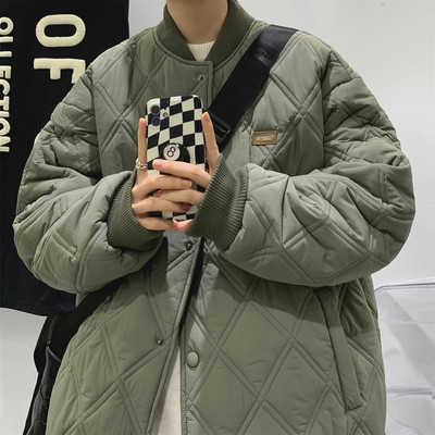 Jachetă largă pentru bărbați cu efect matlasat