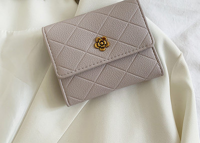 Portofel de dama - cu element metalic