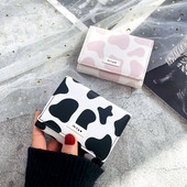 Moteriška piniginė su užrašu