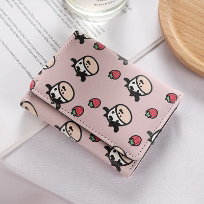 Moteriška piniginė su užrašu