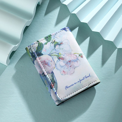 Moteriška piniginė su užrašu