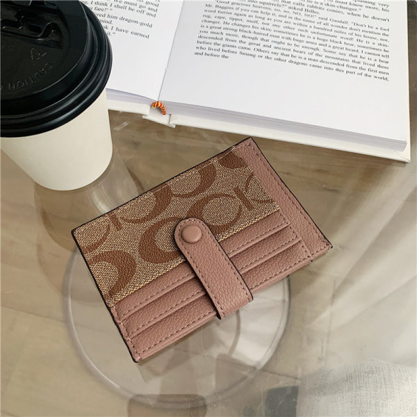 Portofel mic de dama din piele ecologica pentru depozitarea cardurilor