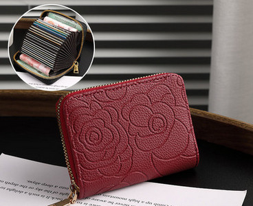 Portofel de dama din piele ecologica cu element 3D