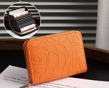 Portofel de dama din piele ecologica cu element 3D