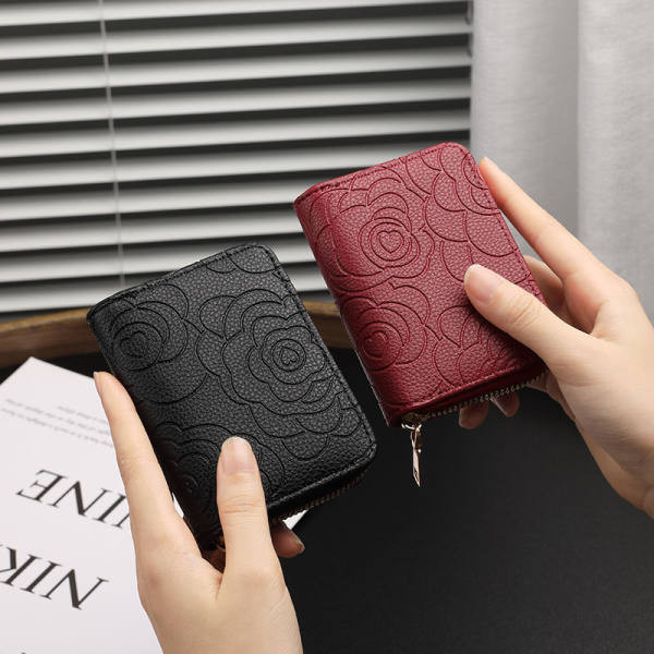 Portofel de dama din piele ecologica cu element 3D