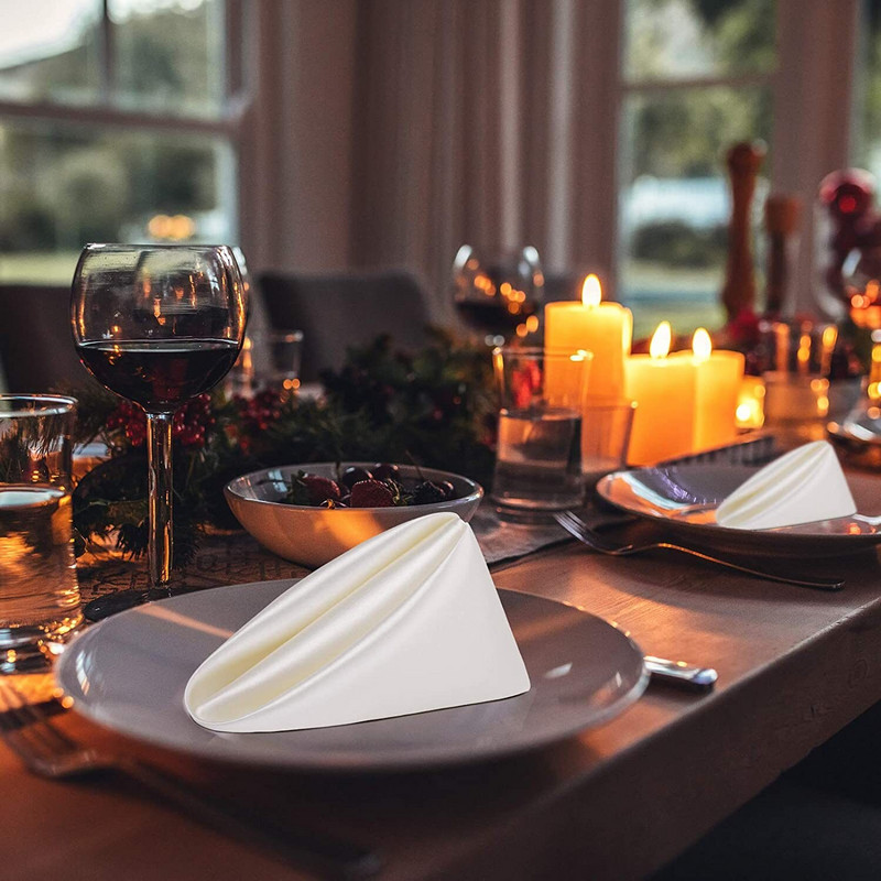 50 buc șervețele din satin 43 cm * 43 cm Servire decor de masă Prosop de cină pentru petrecere de nuntă Home Hotel Decor de Crăciun Servețele de masă verde