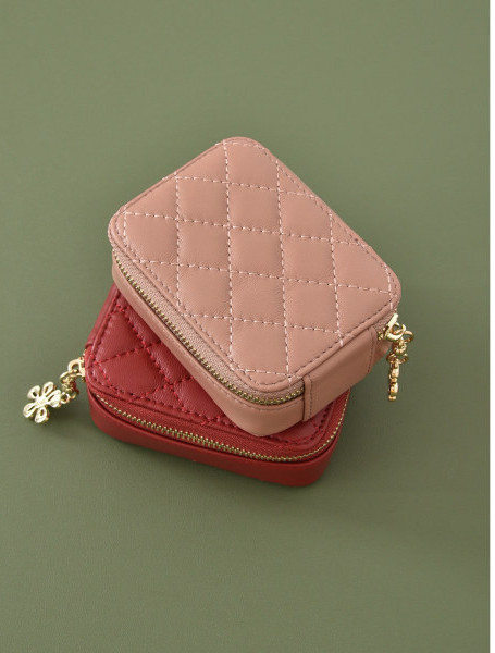 Portofel de dama din piele ecologica cu o floare decorativa