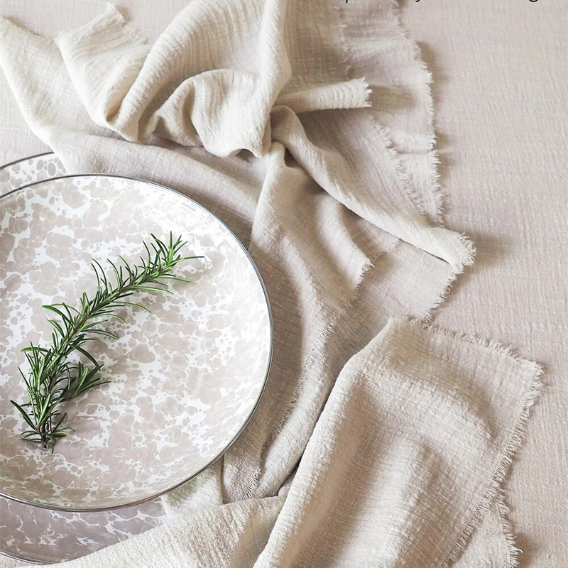 Vestuvių staltiesės Servetėlės Lininės servetėlės Vakarėliui Staltiesė Vakarienė Servetėlė Vestuvių Audiniai Servetėlės Restorano Stalo kilimėliai