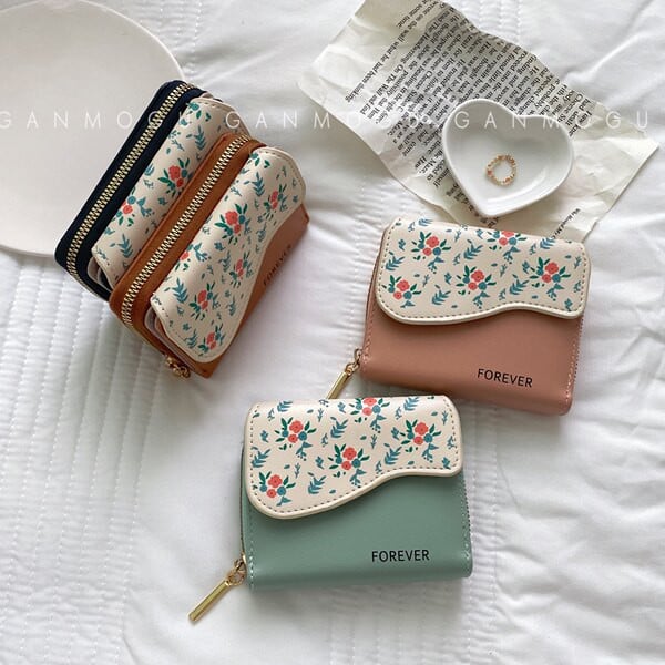 Portofel de dama din piele cu imprimeu floral