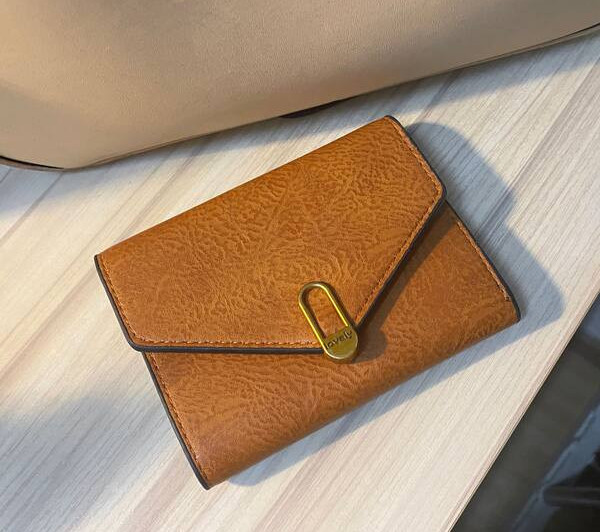 Novčanik od eko kože - sa metalnom kopčom