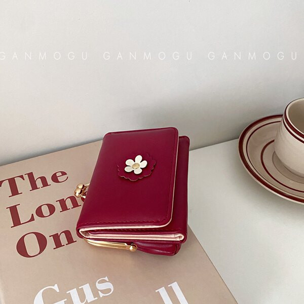 Portofel mic de dama din piele cu buzunar pentru monede - mai multe culori