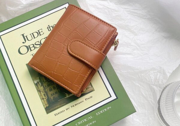 Portofel de dama - in patru culori