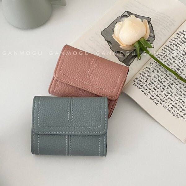 Portofel de dama din piele uni cu sloturi pentru carduri