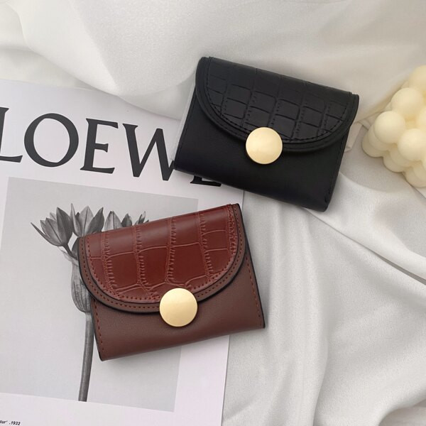 Portofel de dama din piele ecologica cu inchizator metalic